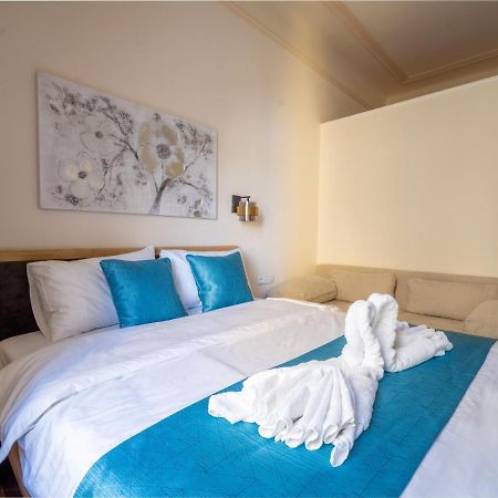 Exclusive Apartment With A View Of Prague Castle And Vltava River Esterno foto