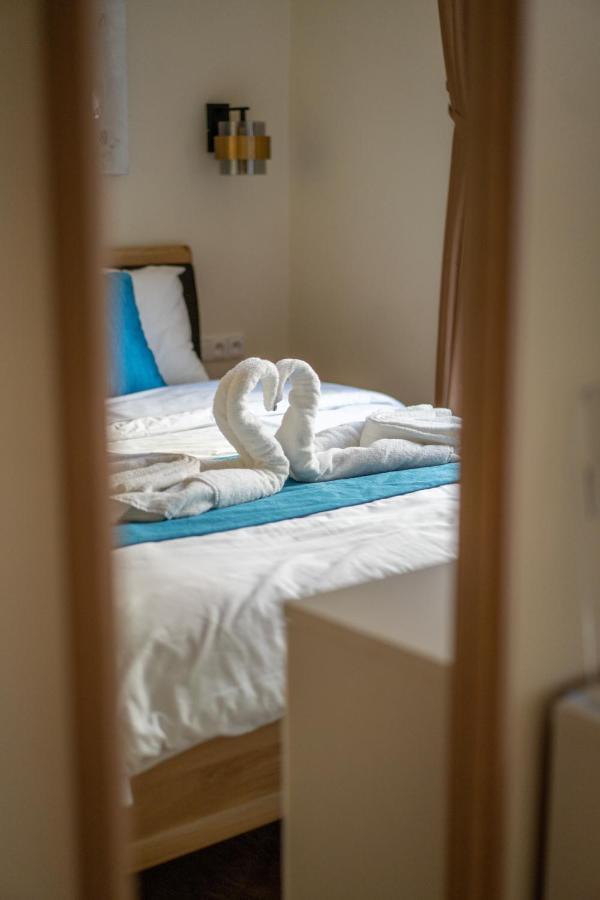 Exclusive Apartment With A View Of Prague Castle And Vltava River Esterno foto